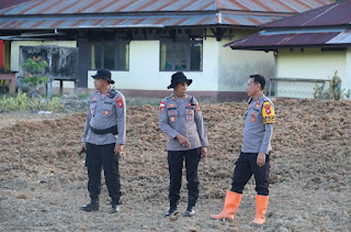 Kabag Ops Polres Sanggau Pimpin Pengecekan Lahan Demplot untuk Ketahanan Pangan di Kecamatan Sekayam