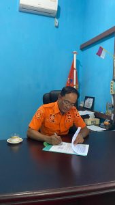 PEMBERIAN BANTUAN BOKS ARSIP PADA BPBD KABUPATEN SANGGAU – Dinas Kerasipan dan Perpustakaan