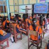 Satlantas Polres Sanggau Gencarkan Edukasi Lalu Lintas kepada Pelajar SMP Torsina