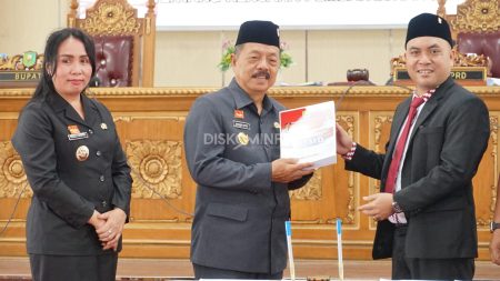 Dewan Perwakilan Rakyat Daerah Kabupaten Sanggau Gelar Rapat Paripurna ke-12 Tentang Raperda RPJMD 2025–2029