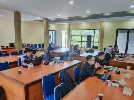 Inspektorat Melakukan Kegiatan Reviu HPS (HARGA PERKIRAAN SENDIRI) di Dinas PERKIMTAN Kabupaten Sanggau – Beranda