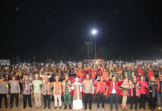 Kapolres Sanggau Hadiri Penutupan Gawai Adat Dayak Nosu Minu Podi XXI: Wujud Kolaborasi Lestarikan Budaya dan Jaga Harmoni