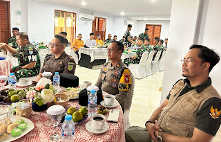 Kabagops Polres Sanggau Hadiri Tradisi Penyambutan Yon TP 833/BD: Kabag Ops Tegaskan Komitmen Sinergitas untuk Ketahanan Pangan