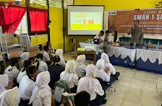Polsek Kapuas Edukasi Pelajar SMAN 1 Sanggau Soal Tertib Lalu Lintas dan Bahaya Narkoba: Bekal Penting di Tahun Ajaran Baru