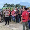 Polres Sanggau Tunjukkan Pengamanan Humanis dalam Aksi Damai Penolakan Transmigrasi di Perbatasan