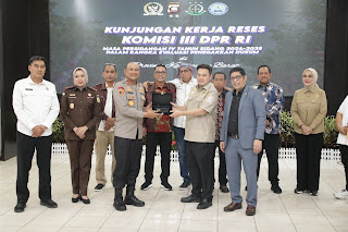 Komisi III DPR RI Lakukan Kunjungan Kerja Reses ke Polda Kalbar, Bahas Penegakan Hukum dan Isu Strategis Perbatasan