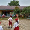 Polsek Tayan Hulu Jadi Pembina Upacara di SDN 12 Pandan Sembuat, Ajak Siswa Tolak Bullying Sejak Dini