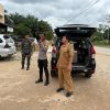 Bhabinkamtibmas Parindu Ajak Warga Semarakkan Kemerdekaan, Wajib Kibarkan Merah Putih Sepanjang Agustus