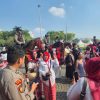 Masyarakat Antusias Rayakan HUT RI ke-80, Pasukan Berkuda Turangga Polri Jadi Perhatian Publik