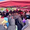 Polwan Polres Sanggau Gelar Baksos Bagikan Barang Layak Pakai dalam rangka HUT Polwan ke-77 Tahun 2025