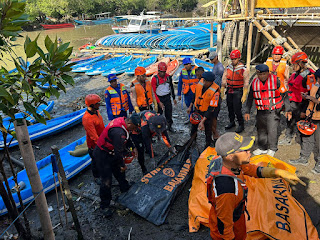 Tim SAR Ditpolairud Polda Bali Temukan Empat Perempuan Korban Banjir