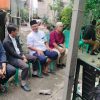 Kapolsek Mukok Bersama Anggota Hadiri Takziah Ibunda Personel, Tunjukkan Solidaritas dan Empati