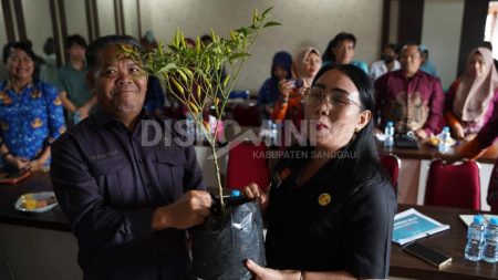 Wakil Bupati Sanggau Buka Program Pekarangan Pangan Bergizi