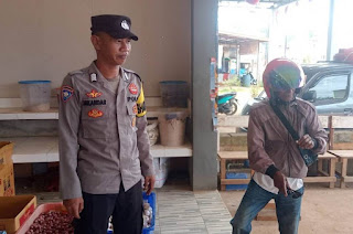 Polsek Toba Intensifkan Patroli Siang Hari, Cegah Potensi Gangguan Kamtibmas di Jalur Trans Kalimantan