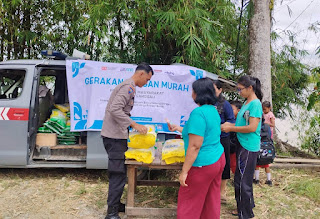 Wujud Kepedulian Polri, Polres Sanggau Hadirkan Beras Premium Harga Murah di Dusun Liku