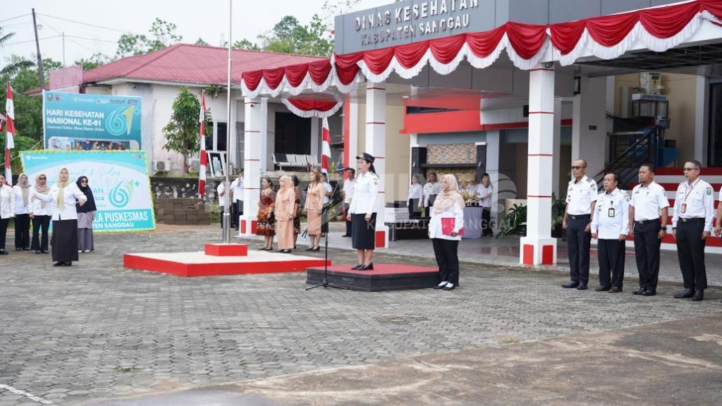 Wakil Bupati Sanggau Pimpin Upacara Hari Kesehatan Nasional ke-61: Wujudkan Generasi Sehat Menuju Indonesia Emas 2045
