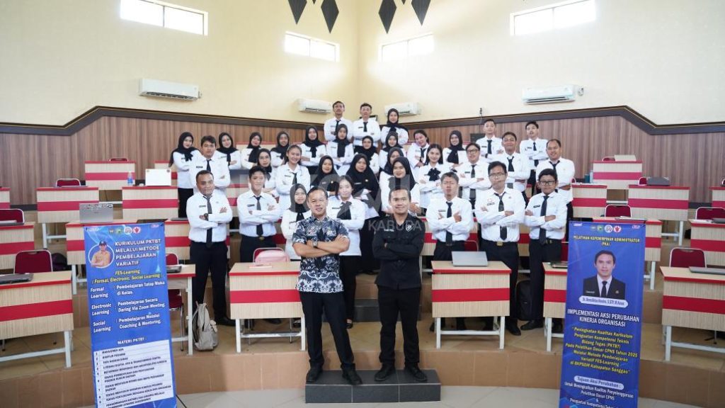 BKPSDM Sanggau Luncurkan Inovasi FES-Learning untuk Tingkatkan Kompetensi ASN Baru BKPSDM Sanggau Luncurkan Inovasi FES-Learning untuk Tingkatkan Kompetensi ASN Baru