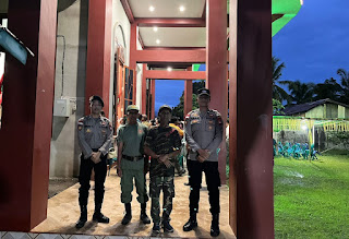 Jaga Toleransi dan Kedamaian, Polisi Amankan Ibadah Natal di Sekayam Jaga Toleransi dan Kedamaian, Polisi Amankan Ibadah Natal di Sekayam