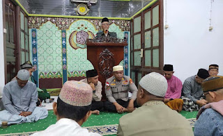Safari Subuh Bumi Daranante di Masjid Al-Hikmah Polres Sanggau Perkuat Ukhuwah dan Semangat Memakmurkan Masjid Safari Subuh Bumi Daranante di Masjid Al-Hikmah Polres Sanggau Perkuat Ukhuwah dan Semangat Memakmurkan Masjid