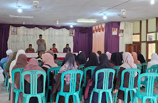 Kapolsek Parindu Lepas Kontingen MTQ, Dorong Generasi Qurani Raih Prestasi Terbaik Kapolsek Parindu Lepas Kontingen MTQ, Dorong Generasi Qurani Raih Prestasi Terbaik