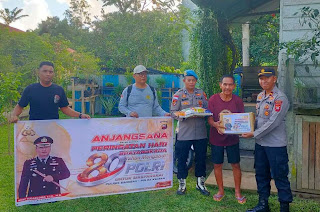 Peringati Hari Bhayangkara ke-80, Polsek Batang Tarang Salurkan Bansos dan Anjangsana kepada Purnawirawan Polri serta Warga di Kecamatan Balai Peringati Hari Bhayangkara ke-80, Polsek Batang Tarang Salurkan Bansos dan Anjangsana kepada Purnawirawan Polri serta Warga di Kecamatan Balai