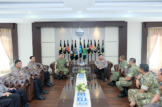 Perkuat Soliditas TNI – Polri, Kapolda Kalbar Silaturahmi kepada Pangdam XII/Tanjungpura Perkuat Soliditas TNI - Polri, Kapolda Kalbar Silaturahmi kepada Pangdam XII/Tanjungpura