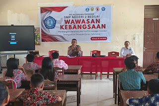 MPLS Jadi Momentum Polsek Beduai Tanamkan Kesadaran Anti NAPZA kepada Pelajar MPLS Jadi Momentum Polsek Beduai Tanamkan Kesadaran Anti NAPZA kepada Pelajar