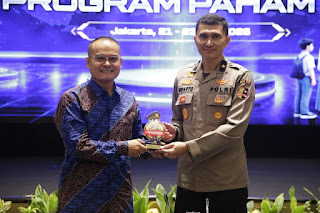 Polri Gelar Training of Trainers Program Paham AI, Perkuat Literasi Digital Pelajar Polri Gelar Training of Trainers Program Paham AI, Perkuat Literasi Digital Pelajar