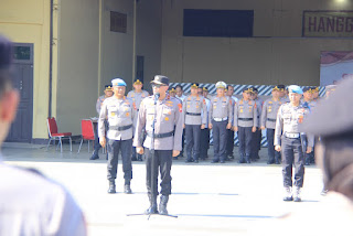 Antisipasi Bencana Alam Personil Polda Kalbar Laksanakan Latihan Alarm Siaga Antisipasi Bencana Alam Personil Polda Kalbar Laksanakan Latihan Alarm Siaga