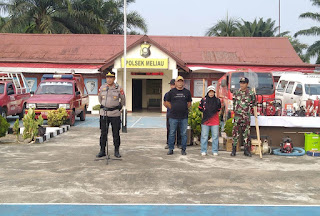 Apel Siaga Karhutla di Meliau, Polsek Perkuat Sinergi TNI, Pemerintah dan Korporasi Apel Siaga Karhutla di Meliau, Polsek Perkuat Sinergi TNI, Pemerintah dan Korporasi